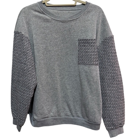 SHEIN Tops - SHEIN- Houndstooth print drop Shoulder Sweatshirt - black / grey - size M